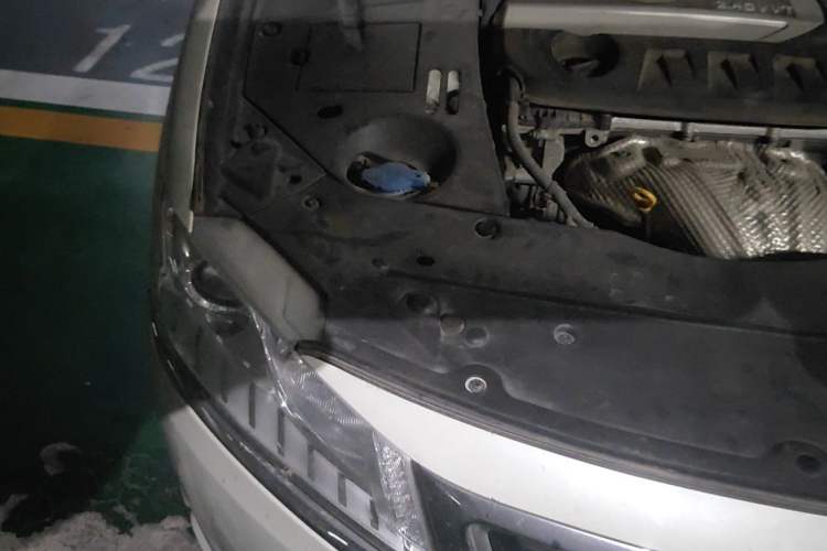 Used Geely Auto Emgrand GT 2016 2.4L Zunya Model Engine Bay Right