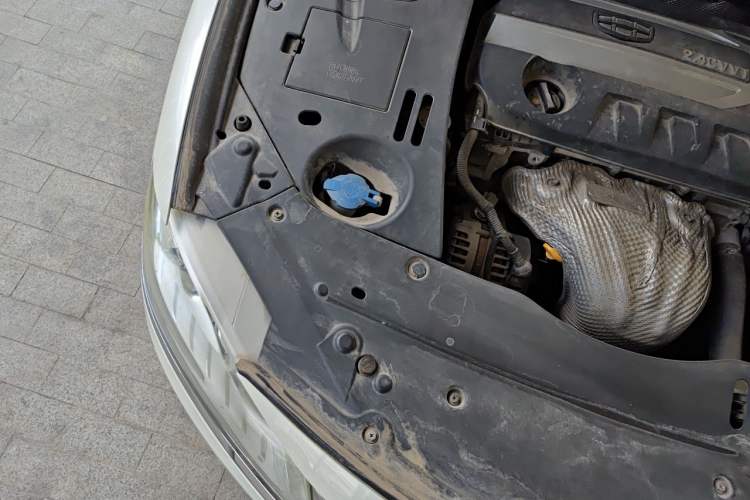 Used Geely Auto Emgrand GT 2016 2.4L Comfort Version Engine Bay Right