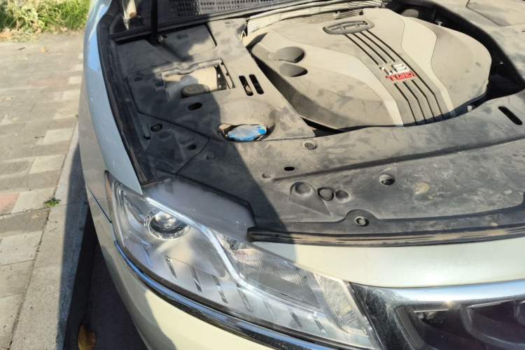 Used Geely Auto Emgrand GT 2016 1.8T Zunya Model Engine Bay Right