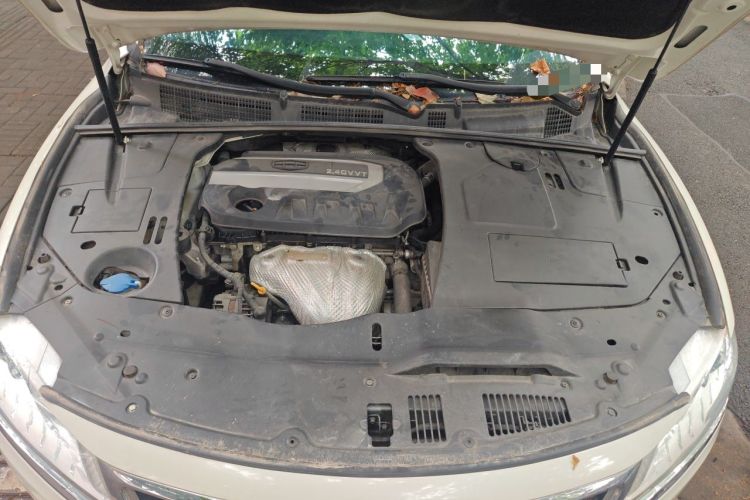 Used Geely Auto Emgrand GT 2016 2.4L Zunya Model Engine Bay