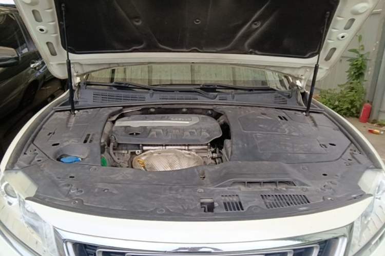 Used Geely Auto Emgrand GT 2016 2.4L Zunya Model Engine Bay