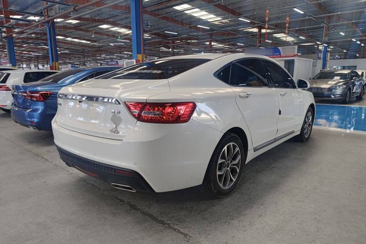 Used Geely Auto Emgrand GT 2016 2.4L Zunya Model Exterior 3
