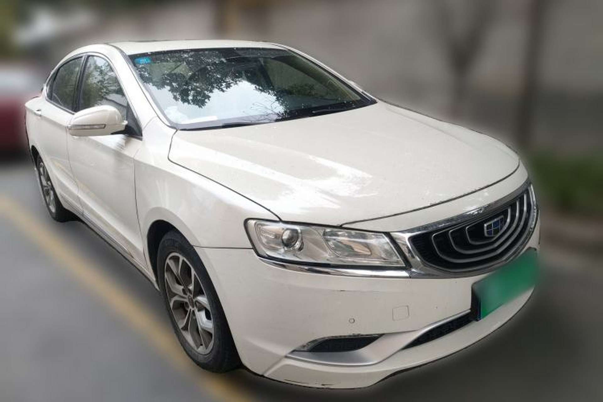 Used Geely Auto Emgrand GT 2016 1.8T Zunya Model Front Right 45 Deg