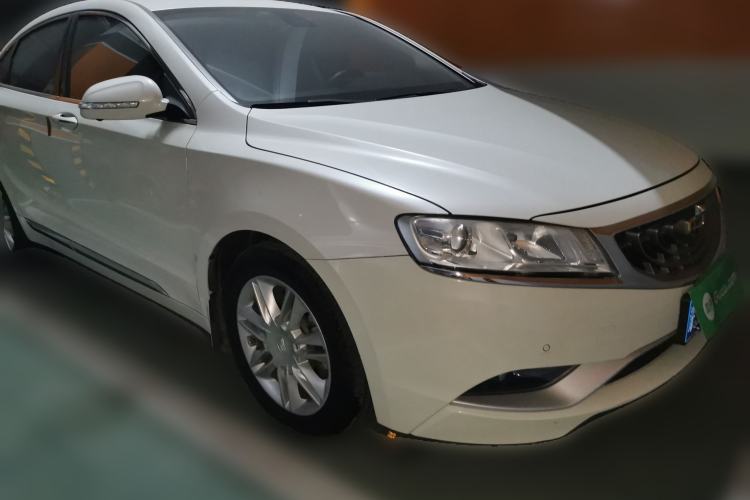 Used Geely Auto Emgrand GT 2016 2.4L Comfort Version Front Right 45 Deg