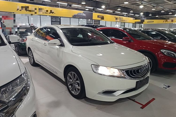 Used Geely Auto Emgrand GT 2016 2.4L Zunya Model Front Right 45 Deg