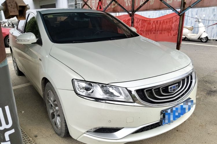 Used Geely Auto Emgrand GT 2016 1.8T Zunya Model Front Right 45 Deg