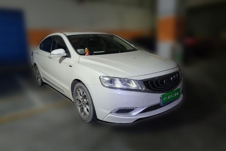 Used Geely Auto Emgrand GT 2016 2.4L Zunya Model Front Right 45 Deg