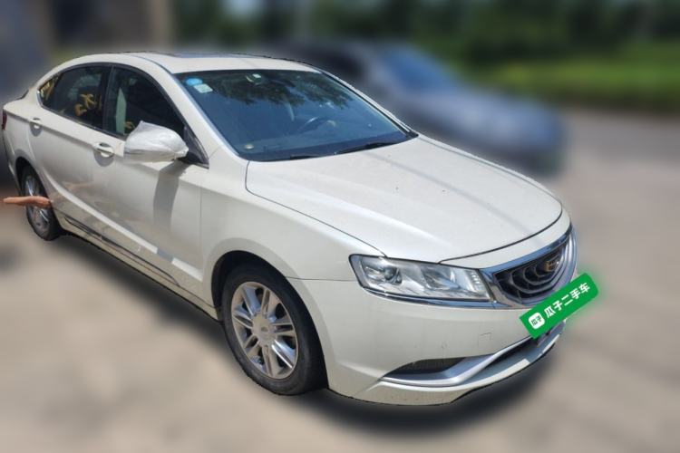 Used Geely Auto Emgrand GT 2016 2.4L Zunya Model Front Right 45 Deg