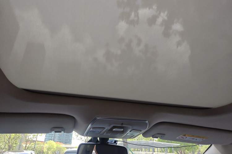 Used Geely Auto Emgrand GT 2016 1.8T Zunya Model Headliner