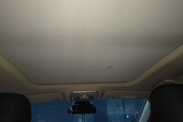 Used Geely Auto Emgrand GT 2016 1.8T Jiarui Model Headliner