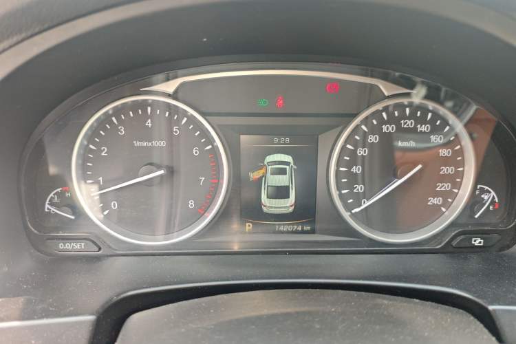 Used Geely Auto Emgrand GT 2016 1.8T Comfort Model Instrument Cluster
