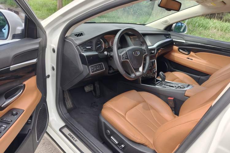 Used Geely Auto Emgrand GT 2016 1.8T Comfort Model Interior 2
