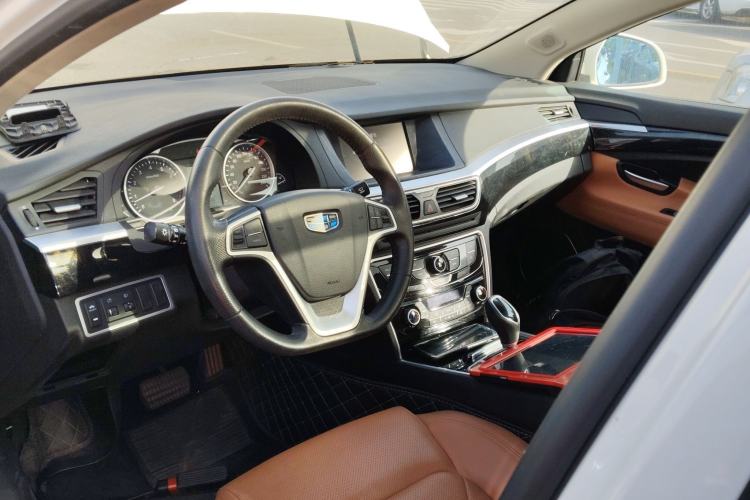Used Geely Auto Emgrand GT 2016 2.4L Comfort Version Interior 2