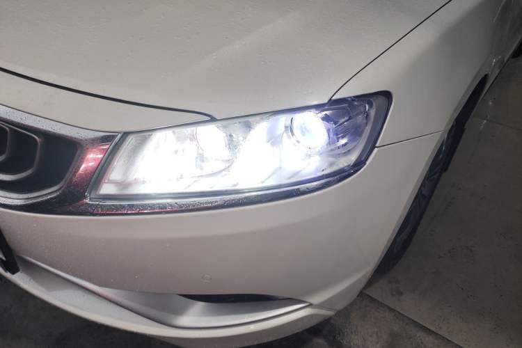 Used Geely Auto Emgrand GT 2016 2.4L Zunya Model Left Front Headlight