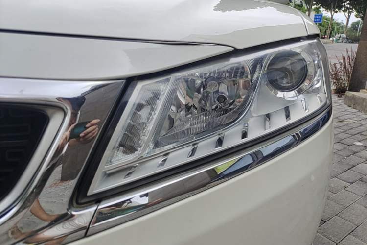 Used Geely Auto Emgrand GT 2016 1.8T Zunya Model Left Front Headlight