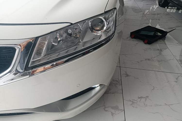Used Geely Auto Emgrand GT 2016 1.8T Comfort Model Left Front Headlight