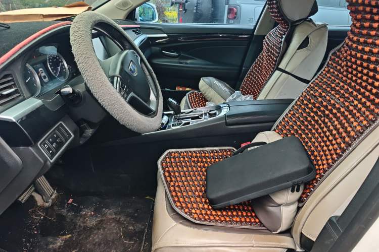 Used Geely Auto Emgrand GT 2016 1.8T Zunya Model Left Front Seat