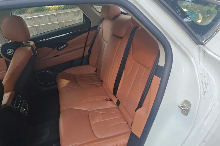 Used Geely Auto Emgrand GT 2016 1.8T Zunya Model Left Rear Seat