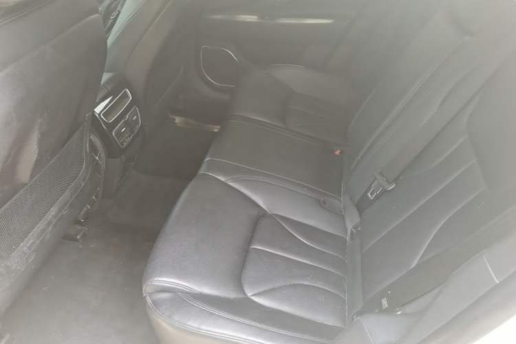 Used Geely Auto Emgrand GT 2016 2.4L Comfort Version Left Rear Seat