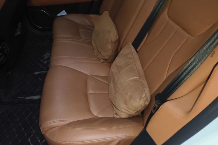 Used Geely Auto Emgrand GT 2016 2.4L Comfort Version Left Rear Seat