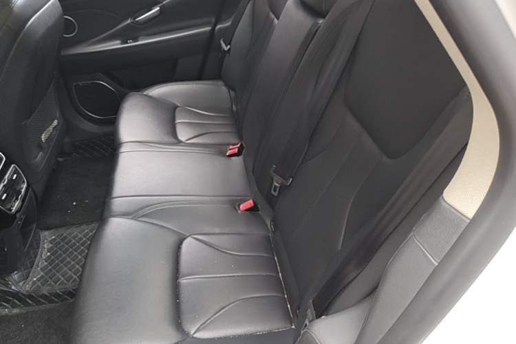 Used Geely Auto Emgrand GT 2016 1.8T Zunya Model Left Rear Seat