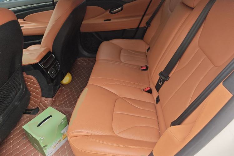 Used Geely Auto Emgrand GT 2016 1.8T Comfort Model Left Rear Seat