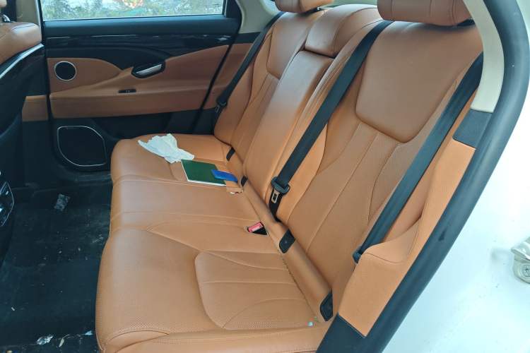 Used Geely Auto Emgrand GT 2016 1.8T Zunya Model Left Rear Seat