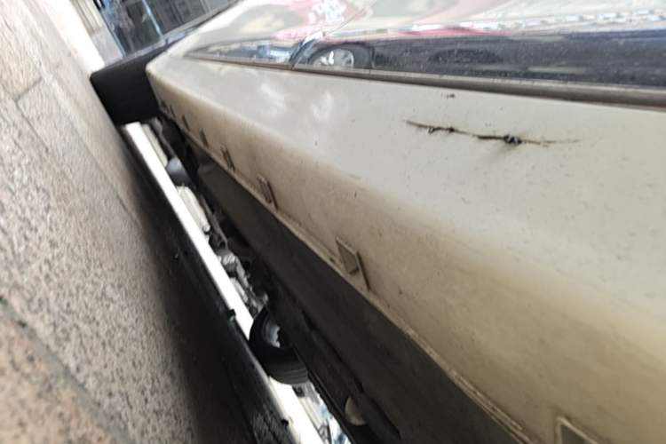 Used Geely Auto Emgrand GT 2016 1.8T Zunya Model Left Side Sill