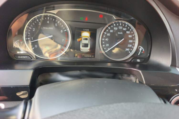Used Geely Auto Emgrand GT 2016 1.8T Zunya Model Odometer Close Up