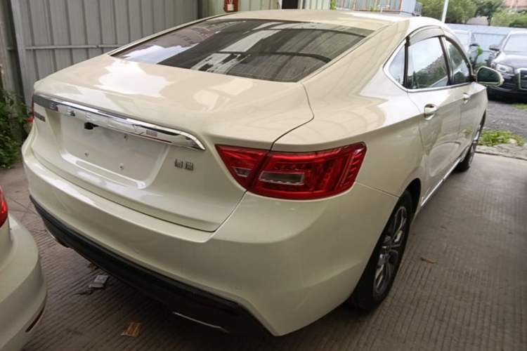 Used Geely Auto Emgrand GT 2016 2.4L Zunya Model Rear Right 45 Deg