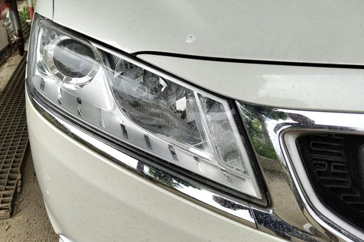 Used Geely Auto Emgrand GT 2016 1.8T Zunya Model Right Front Headlight