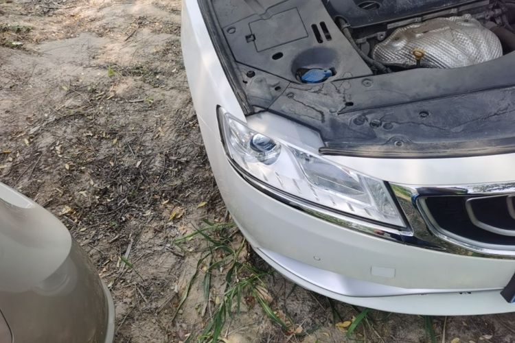 Used Geely Auto Emgrand GT 2016 2.4L Comfort Version Right Front Headlight