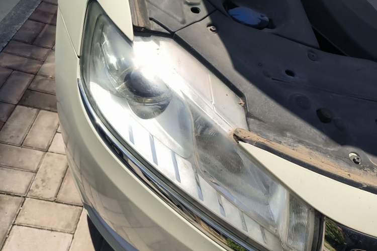 Used Geely Auto Emgrand GT 2016 1.8T Zunya Model Right Front Headlight