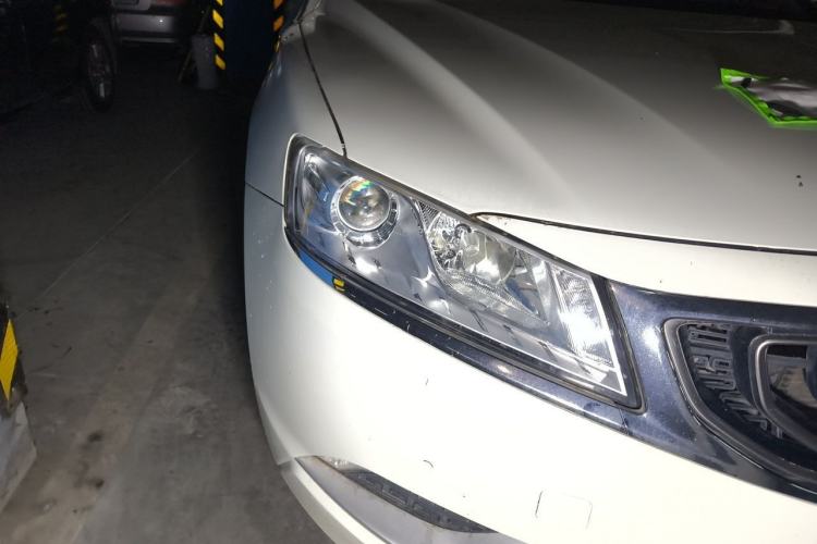 Used Geely Auto Emgrand GT 2016 1.8T Zunya Model Right Front Headlight