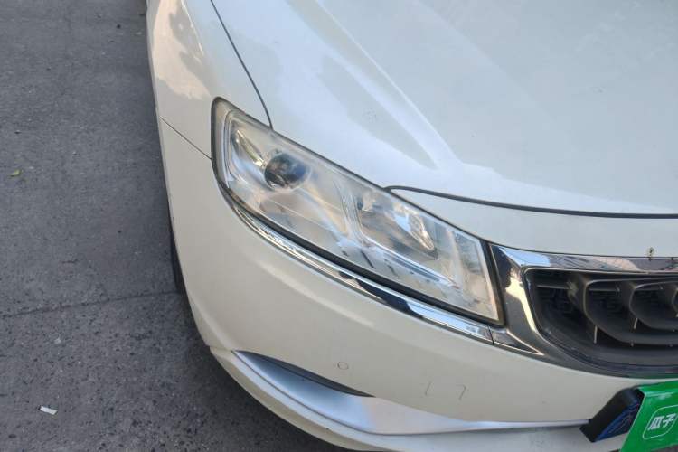 Used Geely Auto Emgrand GT 2016 1.8T Zunya Model Right Front Headlight