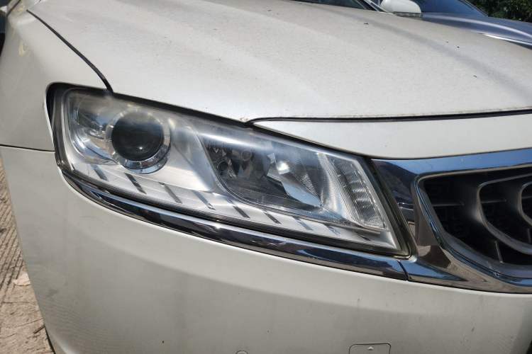 Used Geely Auto Emgrand GT 2016 2.4L Zunya Model Right Front Headlight