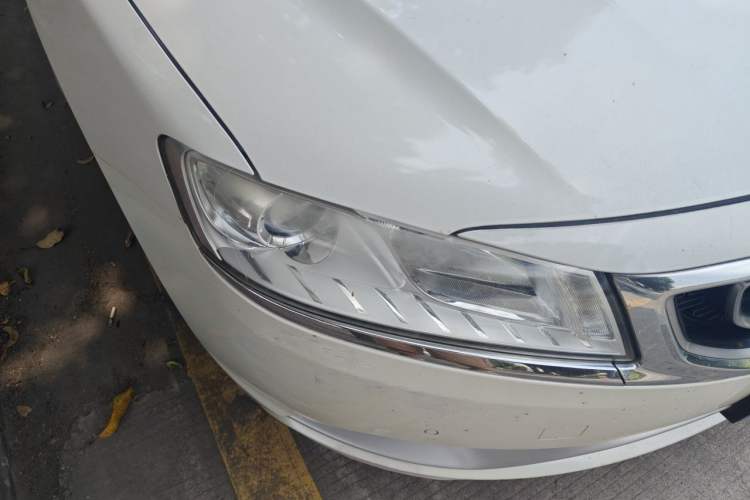 Used Geely Auto Emgrand GT 2016 1.8T Zunya Model Right Front Headlight