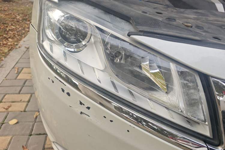 Used Geely Auto Emgrand GT 2016 1.8T Comfort Model Right Front Headlight