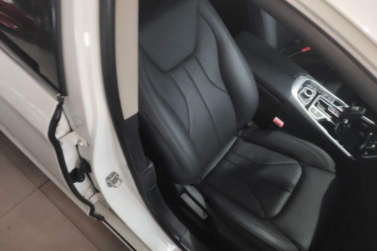 Used Geely Auto Emgrand GT 2016 2.4L Zunya Model Right Front Seat
