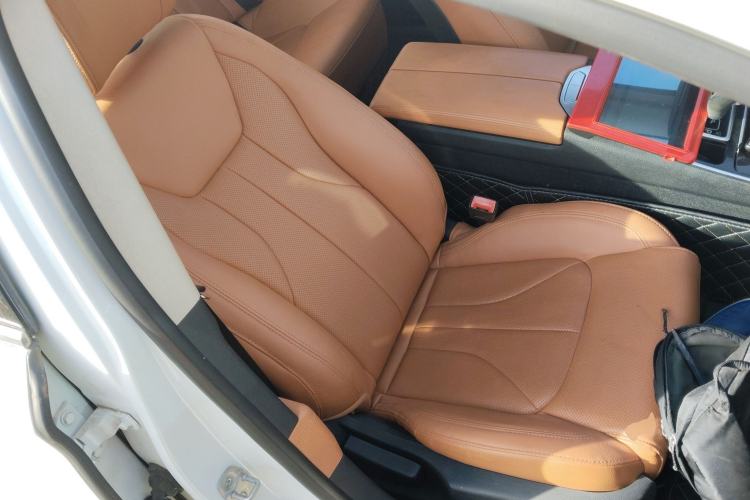 Used Geely Auto Emgrand GT 2016 2.4L Comfort Version Right Front Seat
