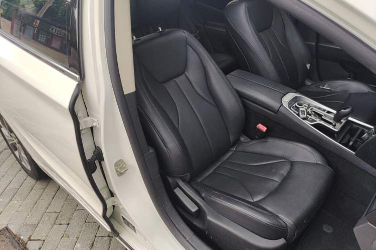 Used Geely Auto Emgrand GT 2016 1.8T Zunya Model Right Front Seat