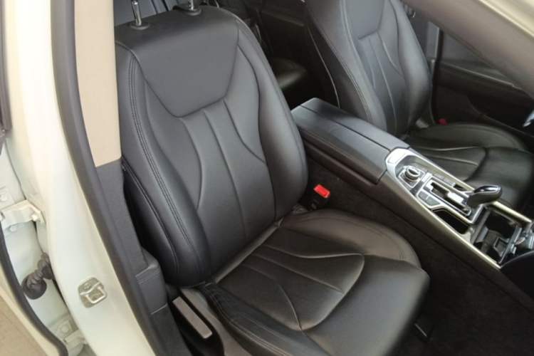 Used Geely Auto Emgrand GT 2016 2.4L Zunya Model Right Front Seat
