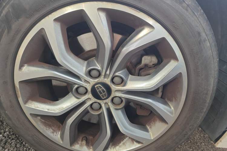 Used Geely Auto Emgrand GT 2016 1.8T Zunya Model Right Front Wheel Hub