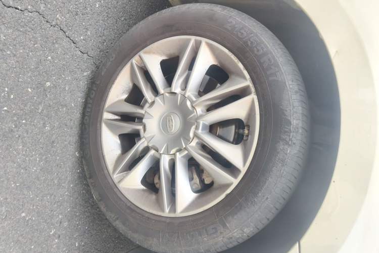 Used Geely Auto Emgrand GT 2016 2.4L Zunya Model Right Front Wheel Hub