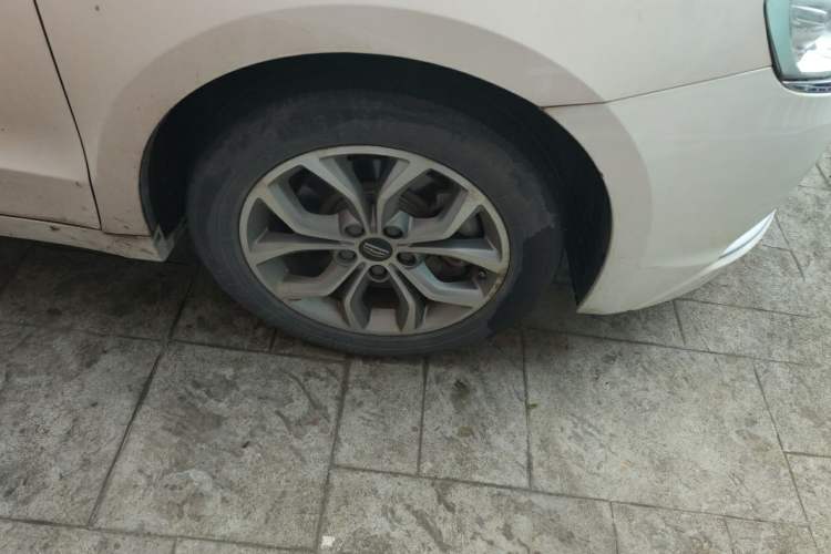 Used Geely Auto Emgrand GT 2016 2.4L Zunya Model Right Front Wheel Hub