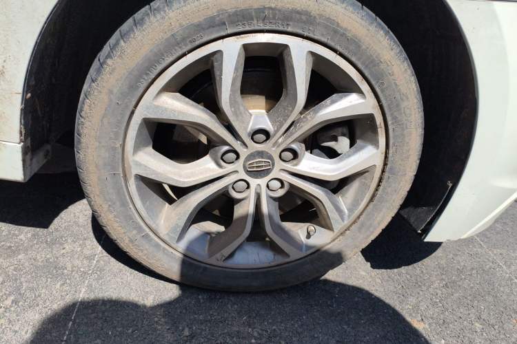Used Geely Auto Emgrand GT 2016 2.4L Zunya Model Right Front Wheel Hub