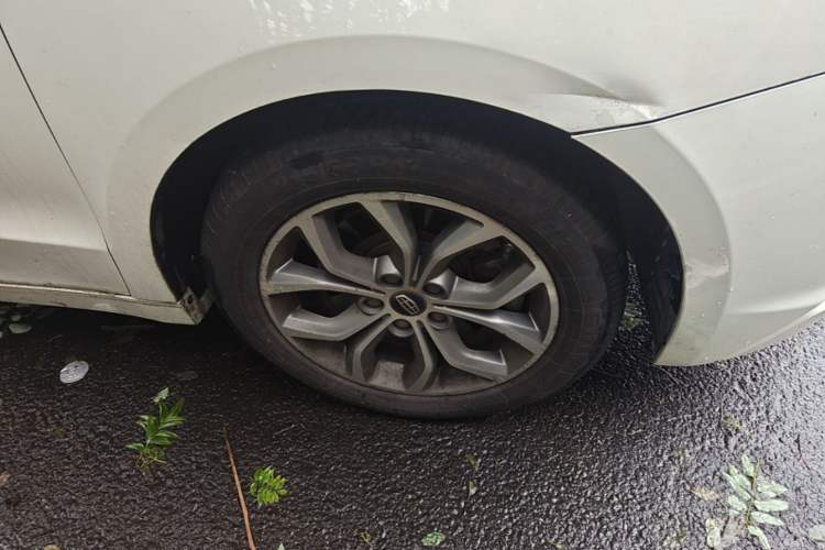 Used Geely Auto Emgrand GT 2016 2.4L Zunya Model Right Front Wheel Hub