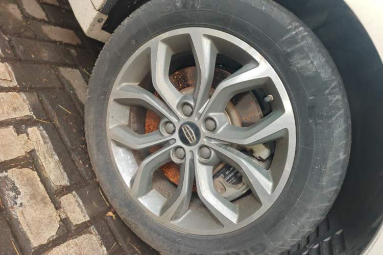 Used Geely Auto Emgrand GT 2016 2.4L Zunya Model Right Front Wheel Hub
