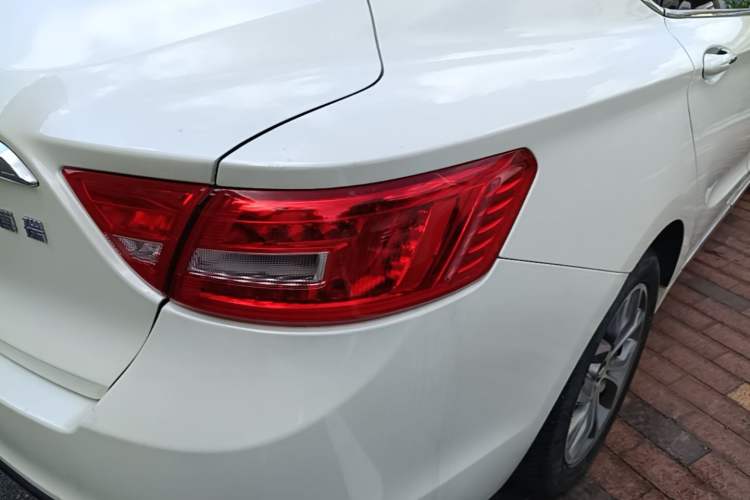 Used Geely Auto Emgrand GT 2016 1.8T Comfort Model Right Rear Taillight
