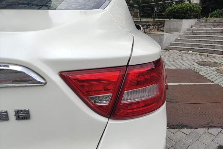 Used Geely Auto Emgrand GT 2016 1.8T Zunya Model Right Rear Taillight